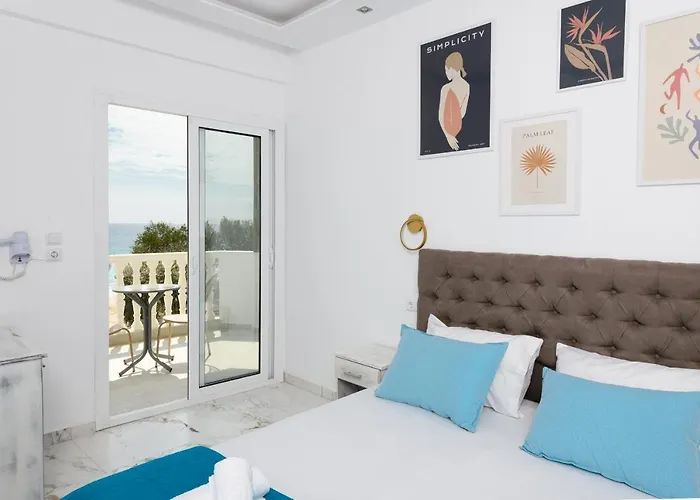 Boutique Giannikis By The מלון דירות 3*