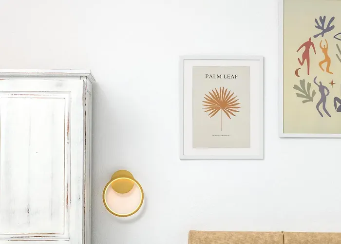 Boutique Giannikis By The