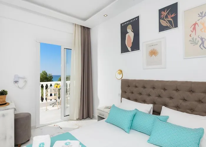 Boutique Giannikis By The 3* לימנריה