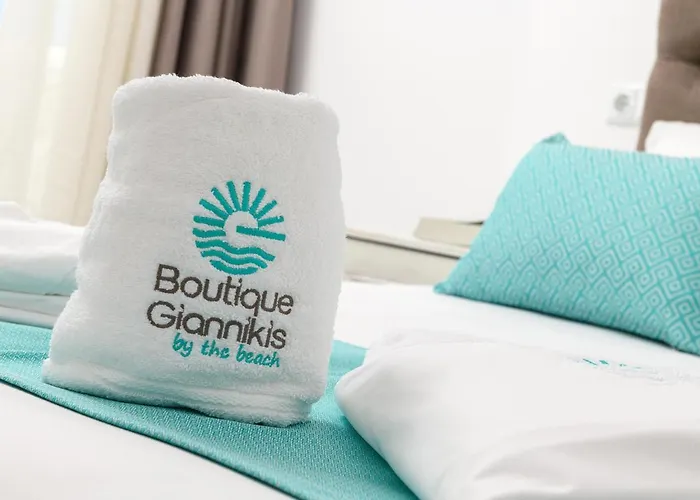 Boutique Giannikis By The