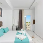 Boutique Giannikis By The 3*