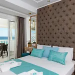 アパートホテル Boutique Giannikis By The リメナリア