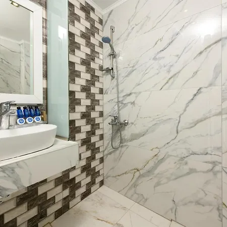 Boutique Giannikis By The מלון דירות