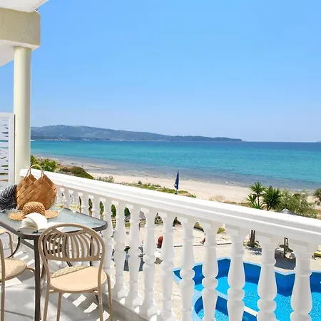 Boutique Giannikis By The 3* Limenaria (Thasos)
