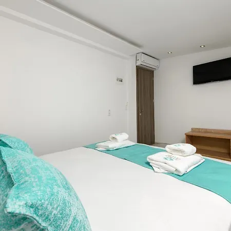 Aparthotel Boutique Giannikis By The 3*