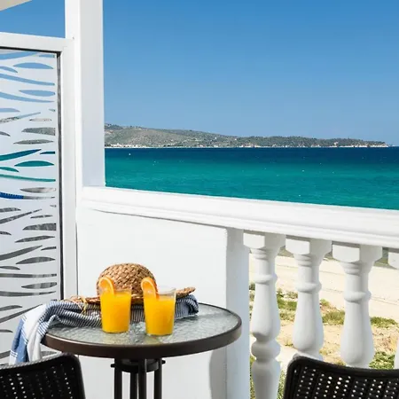 Boutique Giannikis By The מלון דירות לימנריה