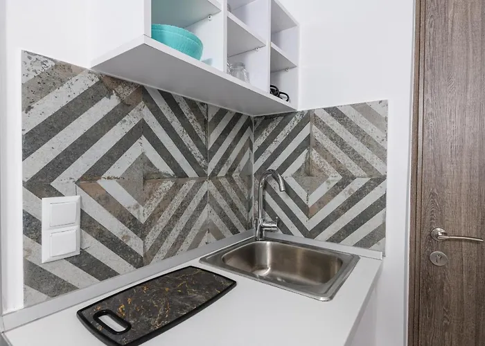 アパートホテル Boutique Giannikis By The 3*