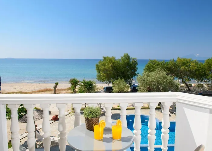 Boutique Giannikis By The